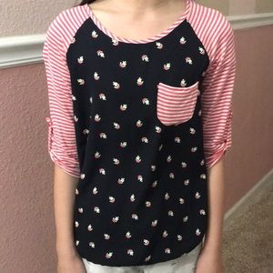 A mid sleeve top for girls